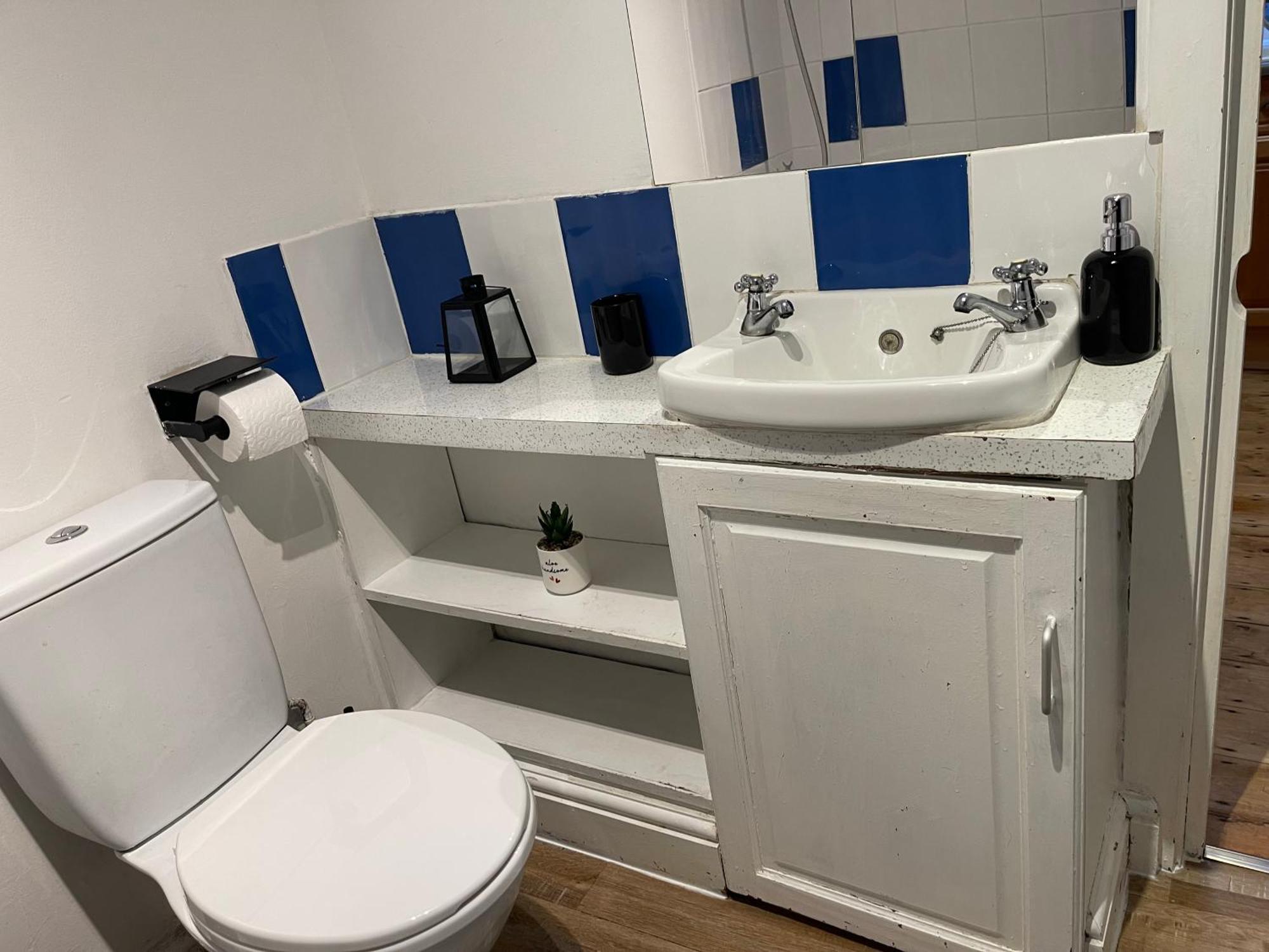 A Lovely One Bed Flat In North 핀칠리 외부 사진